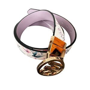 Steve Madden reversible lavender/flowers belt size XL